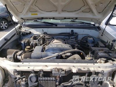 Zdjęcie 12 z 13 samochodu: 2002 TOYOTA SEQUOIA LIMITED VIN:5TDZT38A92S061893 - miniatura