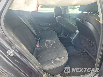 Zdjęcie 10 z 13 samochodu: 2019 KIA OPTIMA LX VIN:5XXGT4L39KG316680 - miniatura
