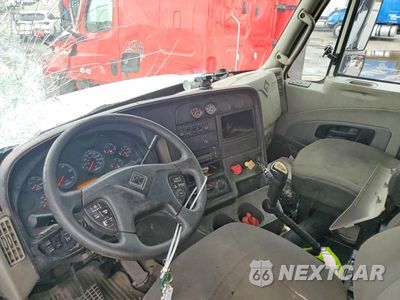 Zdjęcie 8 z 13 samochodu: 2012 INTERNATIONAL PROSTAR DUMP TRUCK VIN:1HSDJSJR8CH051251 - miniatura