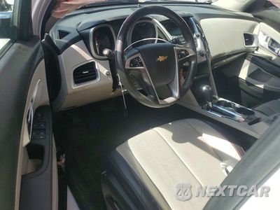 Zdjęcie 8 z 13 samochodu: 2017 CHEVROLET EQUINOX PREMIER VIN:2GNALDEK4H6233452 - miniatura