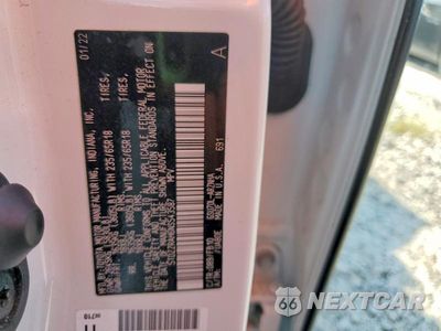 Zdjęcie 13 z 13 samochodu: 2022 TOYOTA HIGHLANDER LE VIN:5TDZZRAH6NS543587 - miniatura