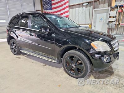 Czwarte zdjęcie samochodu z boku: 2011 MERCEDES-BENZ ML 350 4MATIC VIN:4JGBB8GB9BA713769 - miniatura
