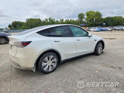 Trzecie zdjęcie samochodu z tyłu: 2021 TESLA MODEL Y VIN:5YJYGDEE7MF245816 - miniatura