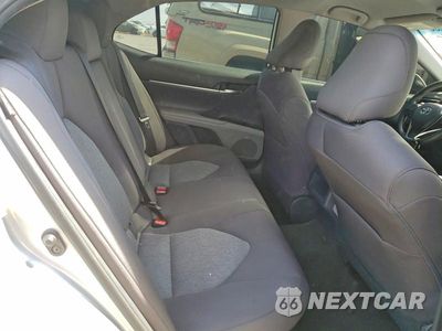 Zdjęcie 10 z 12 samochodu: 2020 TOYOTA CAMRY LE VIN:4T1C31AK0LU522758 - miniatura