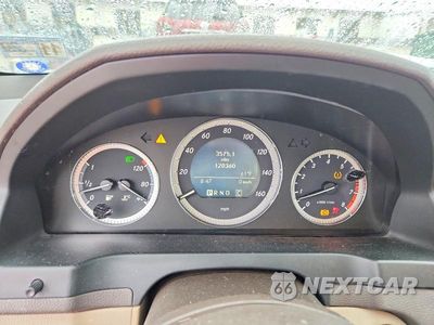 Zdjęcie 9 z 12 samochodu: 2009 MERCEDES-BENZ C 300 VIN:WDDGF54X49R054353 - miniatura