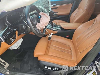 Zdjęcie 7 z 13 samochodu: 2018 BMW M550XI VIN:WBAJB9C51JB049351 - miniatura