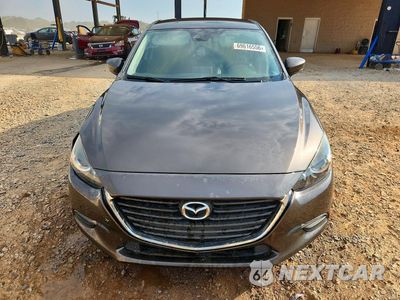 Piąte zdjęcie samochodu w środku: 2017 MAZDA 3 TOURING VIN:3MZBN1L7XHM120998 - miniatura