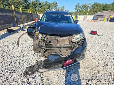 Piąte zdjęcie samochodu w środku: 2015 NISSAN ROGUE SL VIN:5N1AT2MT0FC823039 - miniatura