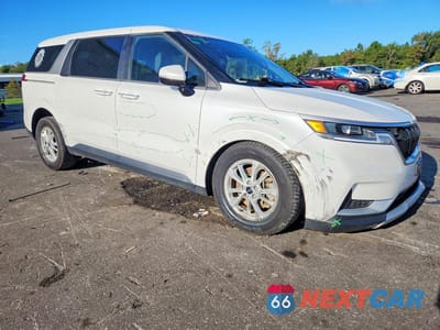 Czwarte zdjęcie samochodu z boku: 2024 KIA CARNIVAL LX VIN:KNDNB4H32R6306858 - miniatura