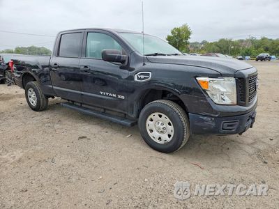 Czwarte zdjęcie samochodu z boku: 2017 NISSAN TITAN XD S VIN:1N6AA1F33HN500898 - miniatura