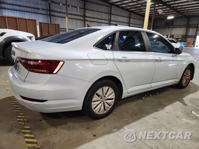 Trzecie zdjęcie samochodu z tyłu: 2019 VOLKSWAGEN JETTA S VIN:3VWC57BU1KM017474 - miniatura