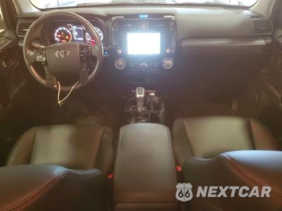 Zdjęcie 8 z 13 samochodu: 2024 TOYOTA 4RUNNER TRD OFF-ROAD PREMIUM VIN:JTERU5JR9R6239042 - miniatura