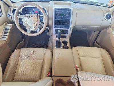 Zdjęcie 8 z 12 samochodu: 2010 MERCURY MOUNTAINEER PREMIER VIN:4M2EN3JE7AUJ01401 - miniatura