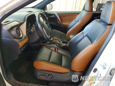 Zdjęcie 7 z 14 samochodu: 2016 TOYOTA RAV4 SE VIN:JTMNFREV7GD086617 - miniatura