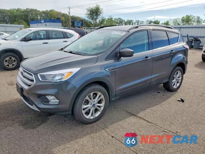 2018 FORD ESCAPE SE 1FMCU9GD4JUD29496 - główne zdjęcie licytacji z USA - miniatura
