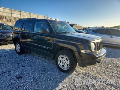 Czwarte zdjęcie samochodu z boku: 2014 JEEP PATRIOT SPORT VIN:1C4NJRBB6ED879400 - miniatura