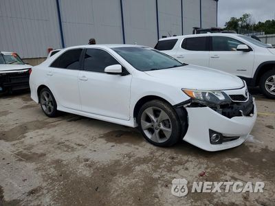 Czwarte zdjęcie samochodu z boku: 2014 TOYOTA CAMRY SE V6 VIN:4T1BK1FK1EU025857 - miniatura