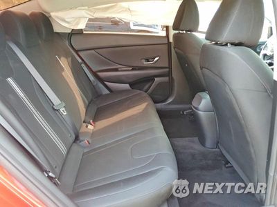 Zdjęcie 10 z 12 samochodu: 2022 HYUNDAI ELANTRA SEL VIN:5NPLS4AG1NH076590 - miniatura
