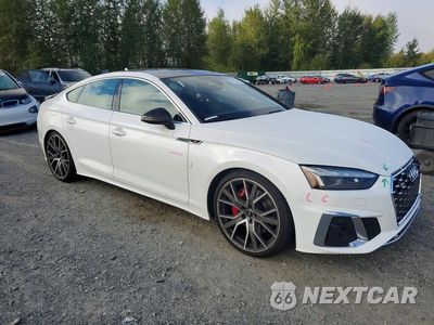 Czwarte zdjęcie samochodu z boku: 2020 AUDI S5 PRESTIGE VIN:WAUB4CF53LA006839 - miniatura
