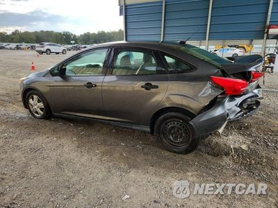 Drugie zdjęcie samochodu z przodu: 2018 FORD FOCUS S VIN:1FADP3E21JL307532 - miniatura
