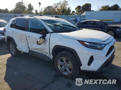 Czwarte zdjęcie samochodu z boku: 2025 TOYOTA RAV4 XLE VIN:2T3P1RFV8SW605689 - miniatura