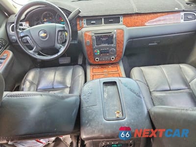 Zdjęcie 8 z 12 samochodu: 2007 CHEVROLET TAHOE K1500 VIN:1GNFK13037J396152 - miniatura