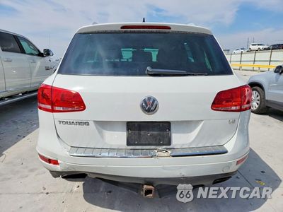 Zdjęcie 6 z 13 samochodu: 2014 VOLKSWAGEN TOUAREG V6 VIN:WVGEF9BP1ED002693 - miniatura