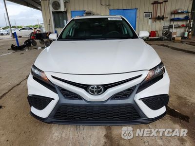 Piąte zdjęcie samochodu w środku: 2024 TOYOTA CAMRY SE VIN:4T1T11AK5RU896426 - miniatura