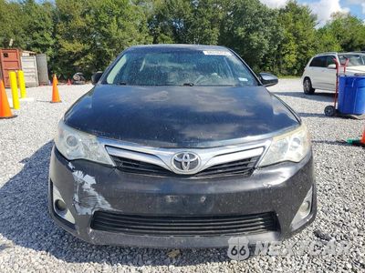 Piąte zdjęcie samochodu w środku: 2014 TOYOTA CAMRY XLE VIN:4T1BF1FK9EU777651 - miniatura