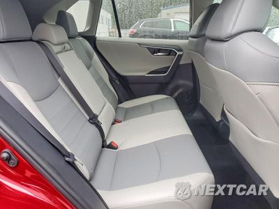 Zdjęcie 11 z 14 samochodu: 2025 TOYOTA RAV4 LIMITED VIN:2T3N1RFV8SW554833 - miniatura