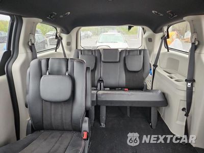 Zdjęcie 10 z 14 samochodu: 2019 DODGE GRAND CARAVAN SXT VIN:2C4RDGCGXKR767294 - miniatura