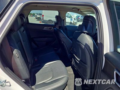 Zdjęcie 10 z 13 samochodu: 2026 KIA SPORTAGE EX VIN:5XYK33DF9TG417924 - miniatura