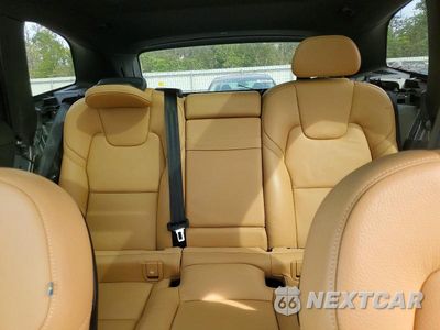 Zdjęcie 10 z 14 samochodu: 2018 VOLVO XC60 T6 MOMENTUM VIN:YV4A22RK0J1091486 - miniatura