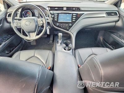 Zdjęcie 8 z 13 samochodu: 2018 TOYOTA CAMRY SE VIN:4T1B11HK6JU595315 - miniatura