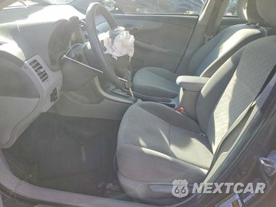 Zdjęcie 7 z 12 samochodu: 2010 TOYOTA COROLLA BASE VIN:2T1BU4EE9AC356995 - miniatura