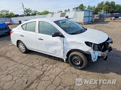 Czwarte zdjęcie samochodu z boku: 2015 NISSAN VERSA 1.6 S VIN:3N1CN7AP9FL943117 - miniatura