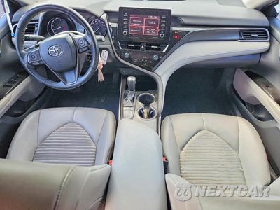 Zdjęcie 8 z 12 samochodu: 2023 TOYOTA CAMRY SE VIN:4T1G11AK9PU752733 - miniatura