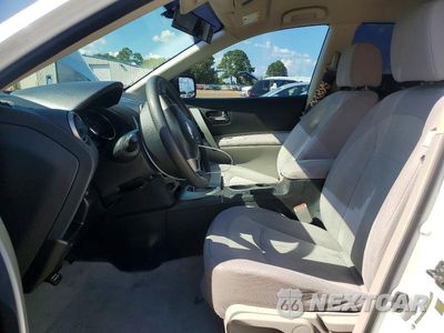 Zdjęcie 7 z 12 samochodu: 2012 NISSAN ROGUE S VIN:JN8AS5MT5CW298695 - miniatura