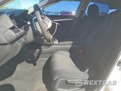 Zdjęcie 7 z 12 samochodu: 2018 HONDA CIVIC EX VIN:19XFC2F74JE030712 - miniatura