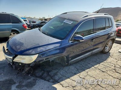 2011 VOLKSWAGEN TIGUAN S WVGAV7AX8BW506181 - główne zdjęcie licytacji z USA - miniatura