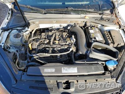 Zdjęcie 11 z 13 samochodu: 2016 VOLKSWAGEN GTI S/SE VIN:3VW447AU8GM019383 - miniatura