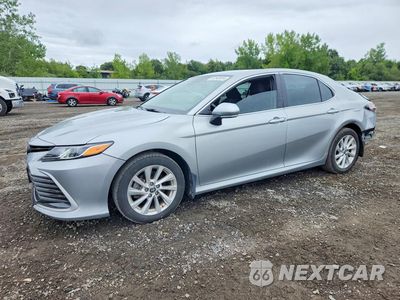 2023 TOYOTA CAMRY LE 4T1C11BK1PU083063 - główne zdjęcie licytacji z USA - miniatura
