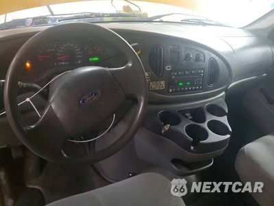 Zdjęcie 8 z 12 samochodu: 2008 FORD E350 BOX TRUCK VIN:1FDWE35L28DA76030 - miniatura
