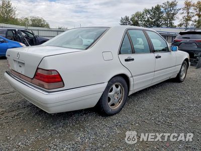 Trzecie zdjęcie samochodu z tyłu: 1999 MERCEDES-BENZ S 320W VIN:WDBGA32G1XA416231 - miniatura
