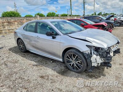 Czwarte zdjęcie samochodu z boku: 2024 TOYOTA CAMRY SE VIN:4T1G11AK6RU888658 - miniatura