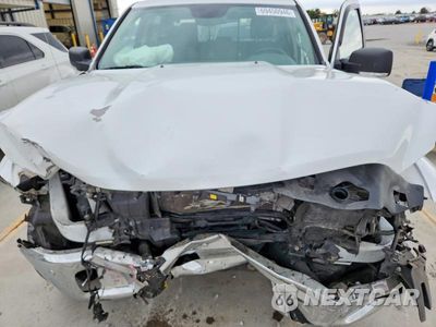 Zdjęcie 11 z 12 samochodu: 2019 RAM 1500 CLASSIC SLT VIN:1C6RR6TT9KS650448 - miniatura