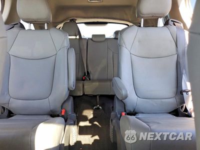 Zdjęcie 10 z 13 samochodu: 2024 TOYOTA SIENNA XLE 7-PASSENGER VIN:5TDJSKFC0RS129331 - miniatura