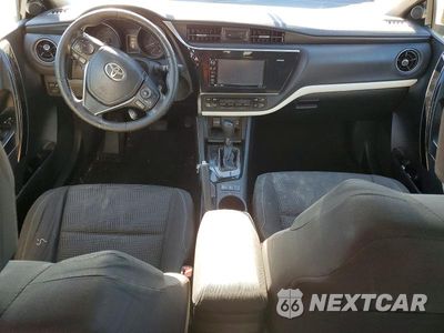 Zdjęcie 8 z 13 samochodu: 2018 TOYOTA COROLLA VIN:JTNKARJE7JJ553238 - miniatura