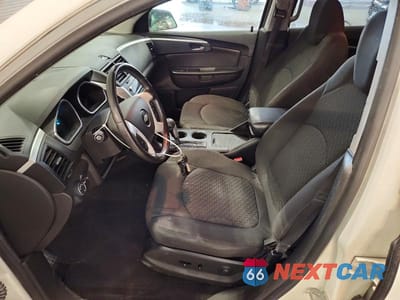 Zdjęcie 7 z 13 samochodu: 2012 CHEVROLET TRAVERSE LT VIN:1GNKVGED6CJ291429 - miniatura