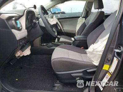 Zdjęcie 7 z 13 samochodu: 2015 TOYOTA RAV4 XLE VIN:JTMWFREV6FJ056867 - miniatura